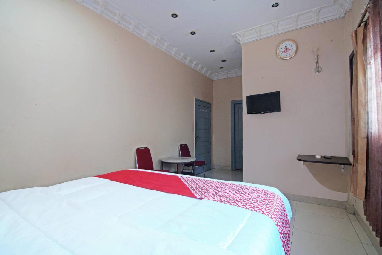 Oyo 91510 Homestay Utama Syariah Pekanbaru Eksteriør billede