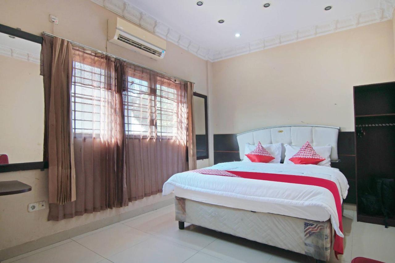 Oyo 91510 Homestay Utama Syariah Pekanbaru Eksteriør billede