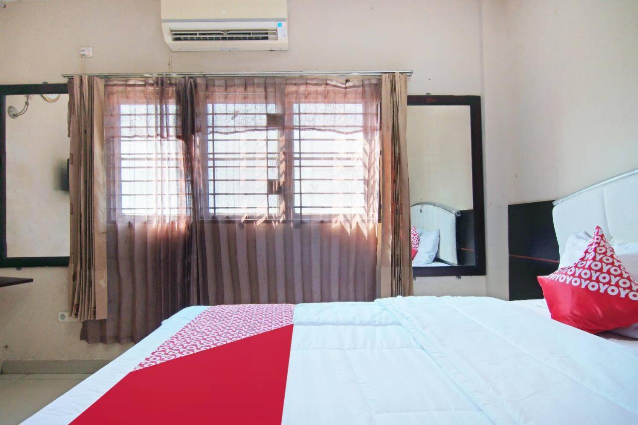 Oyo 91510 Homestay Utama Syariah Pekanbaru Eksteriør billede